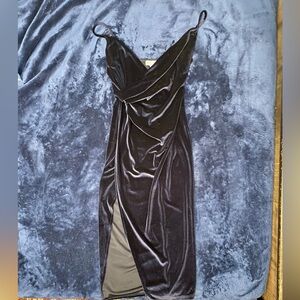 S Luxe Wave Blue Velvet sleeveless midi wrap dress